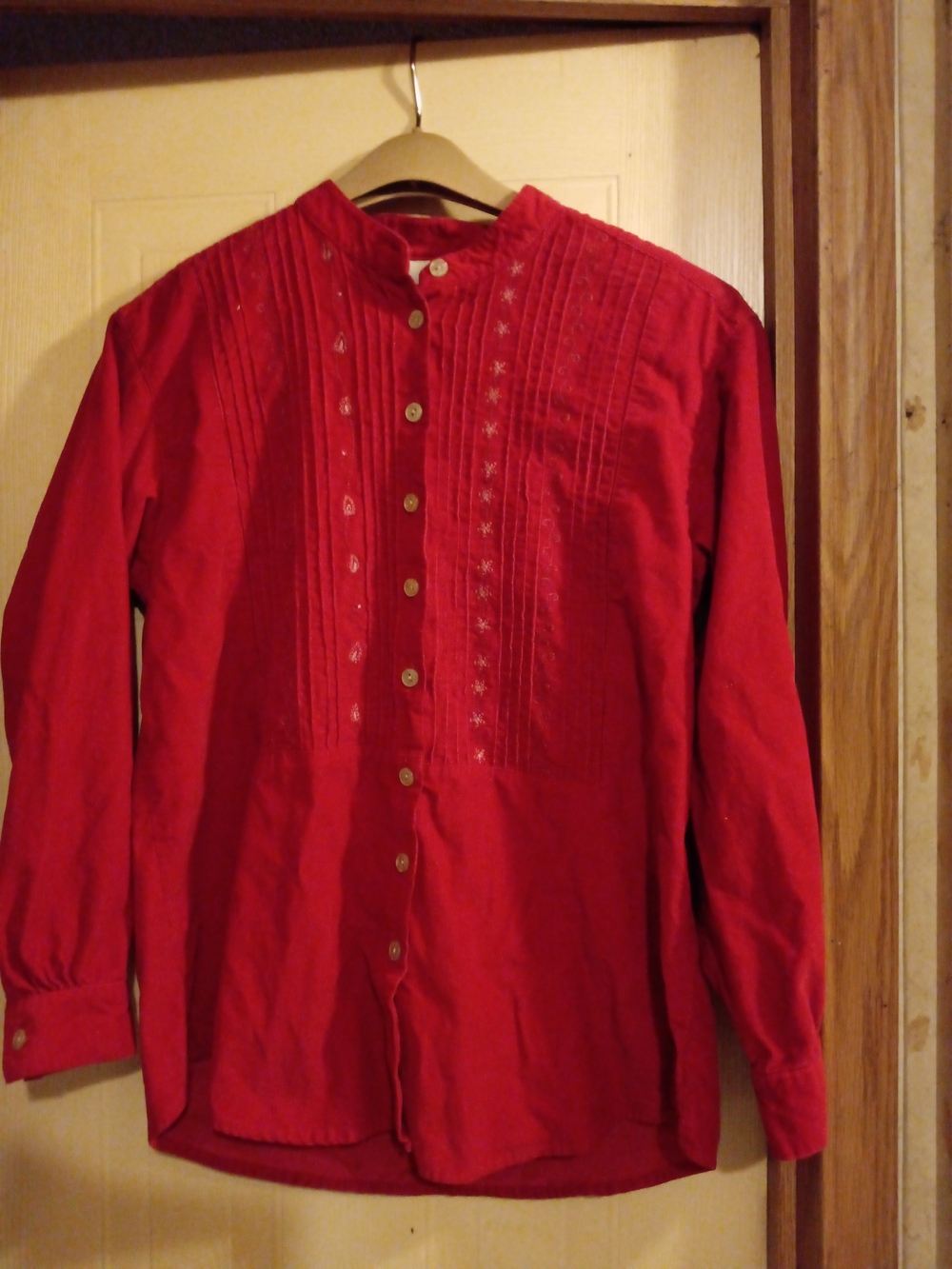 J. Jill Red Embroidered Pintuck Button-Up Blouse